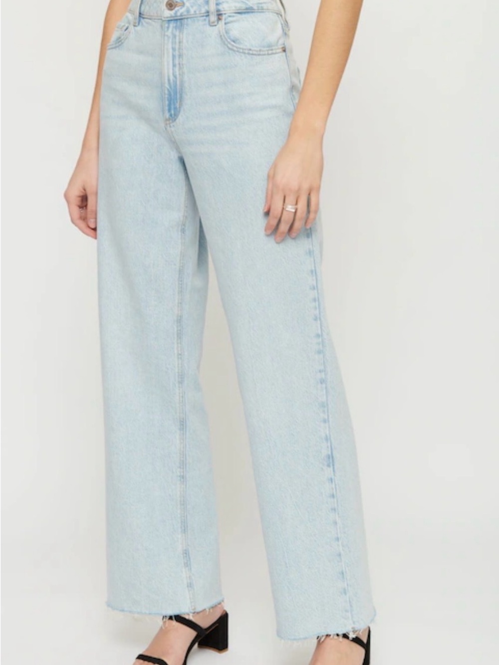 Dynamite Light Wash High-Rise Wide Leg Jeans - Picture 1 of 5